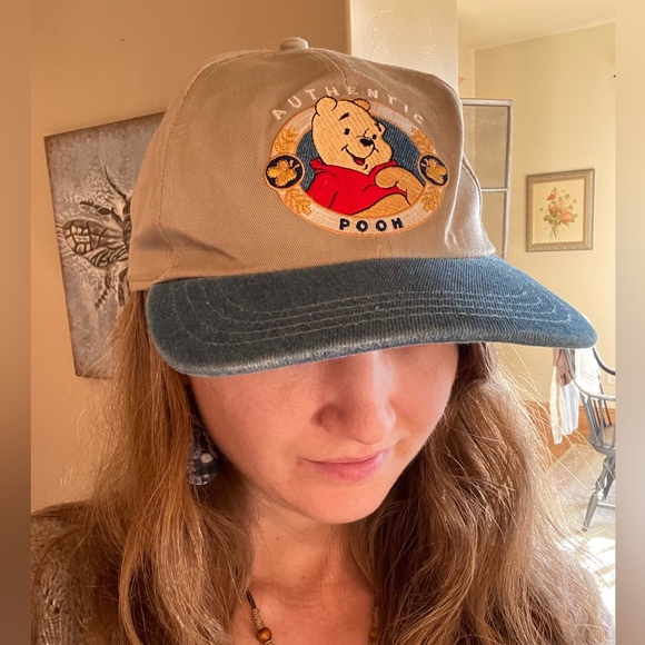 Vintage 90s Disney Winnie the Pooh ball cap - Picture 7 of 7